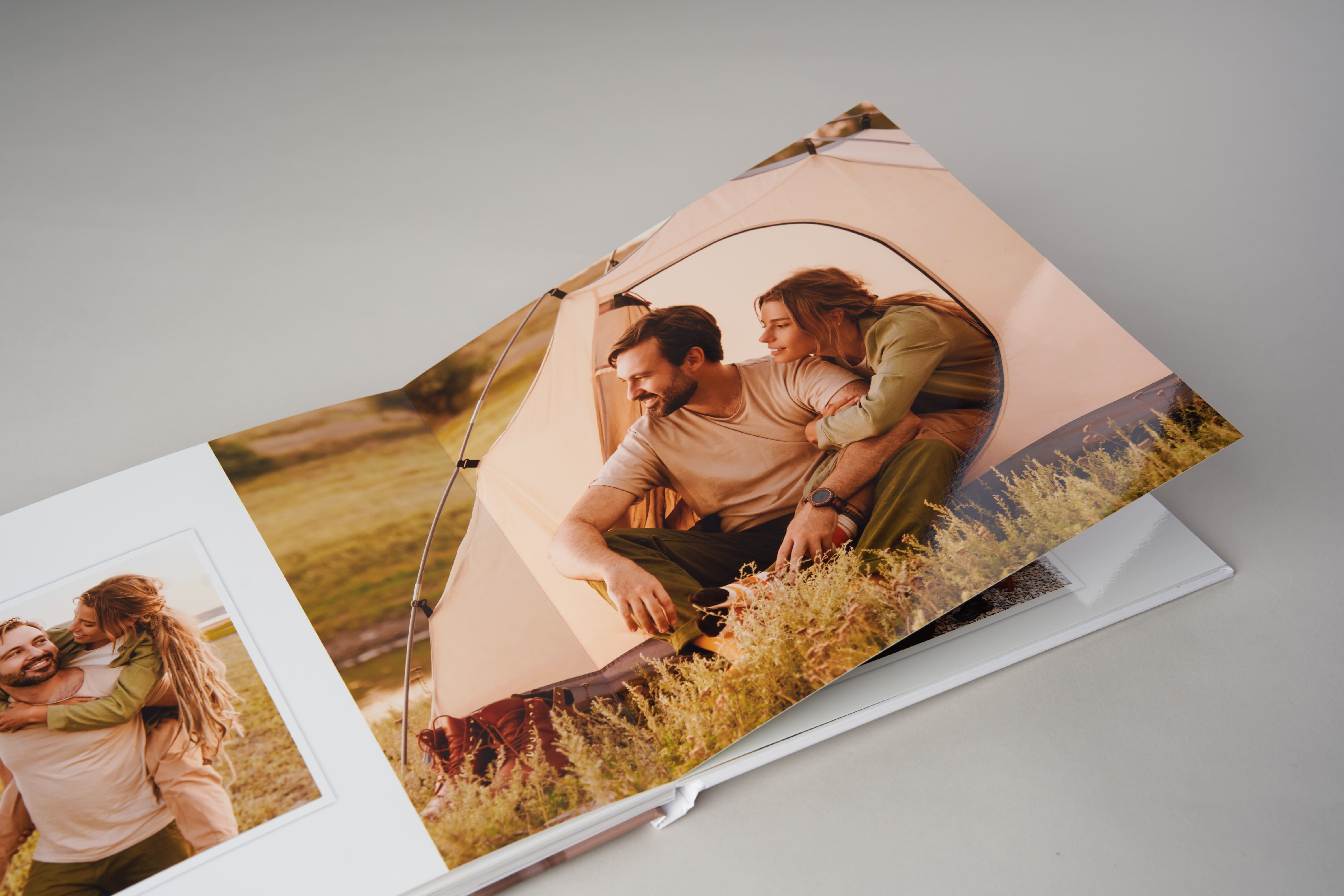 Fotoksiążka, a fotoalbum