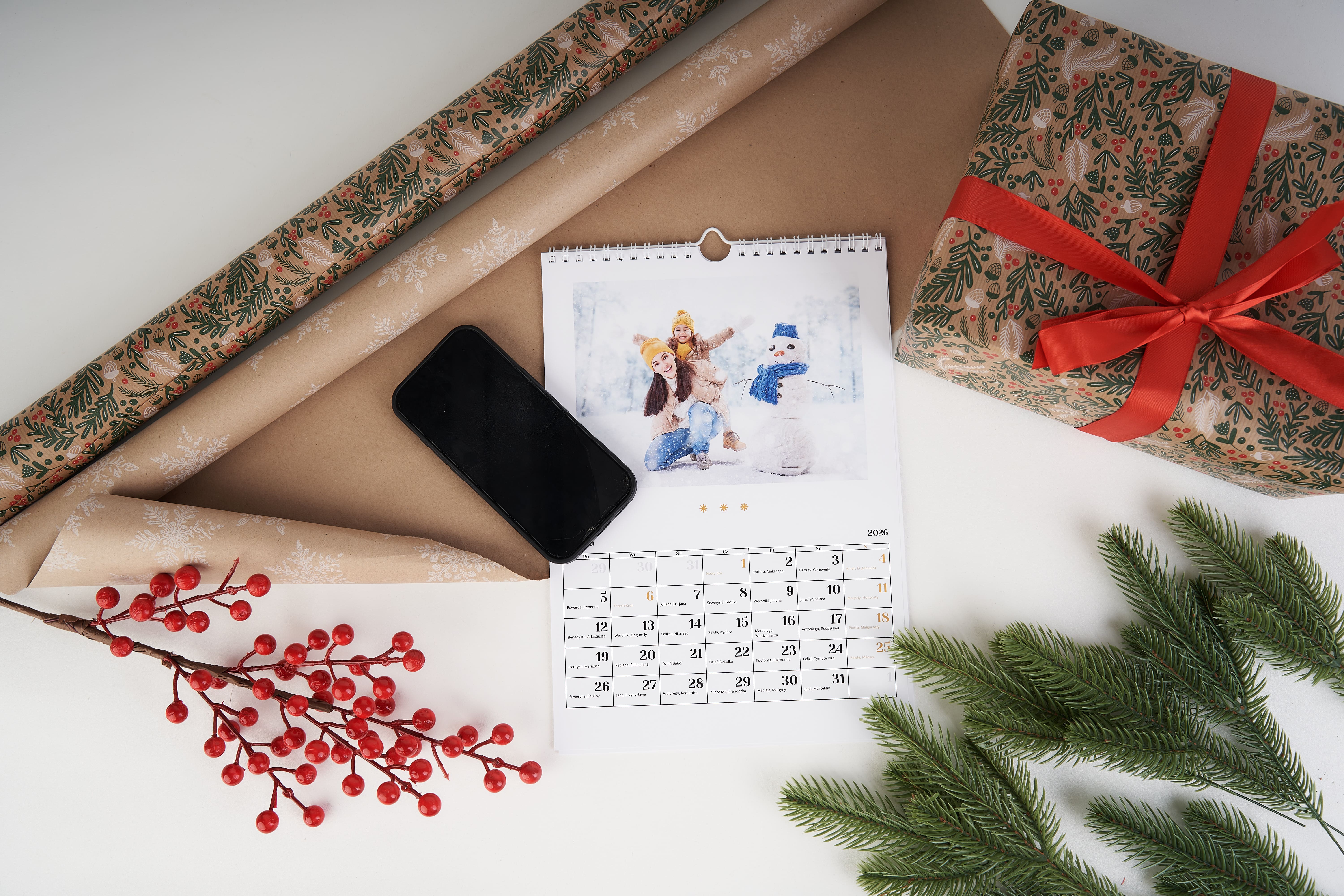 Jak zaprojektować własny kalendarz trójdzielny?