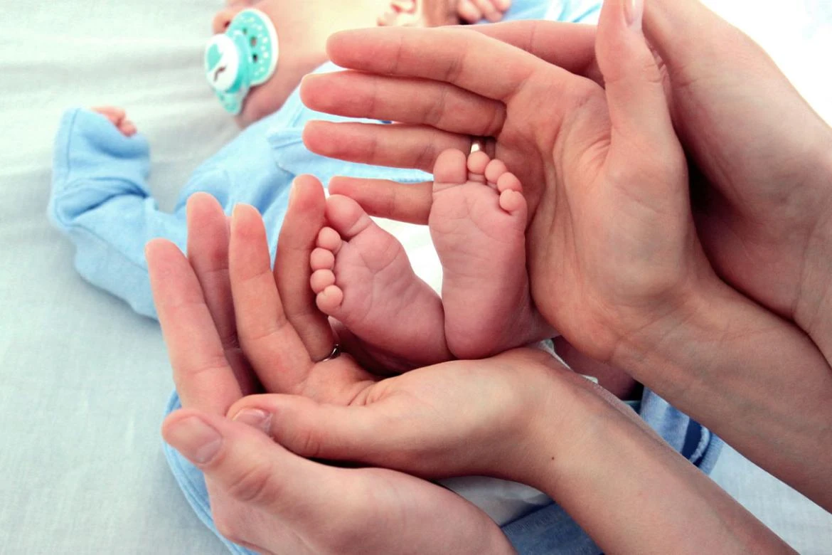 Metryczka dla dziecka – stwórz pamiątkę dla siebie, dziadków i dziecka