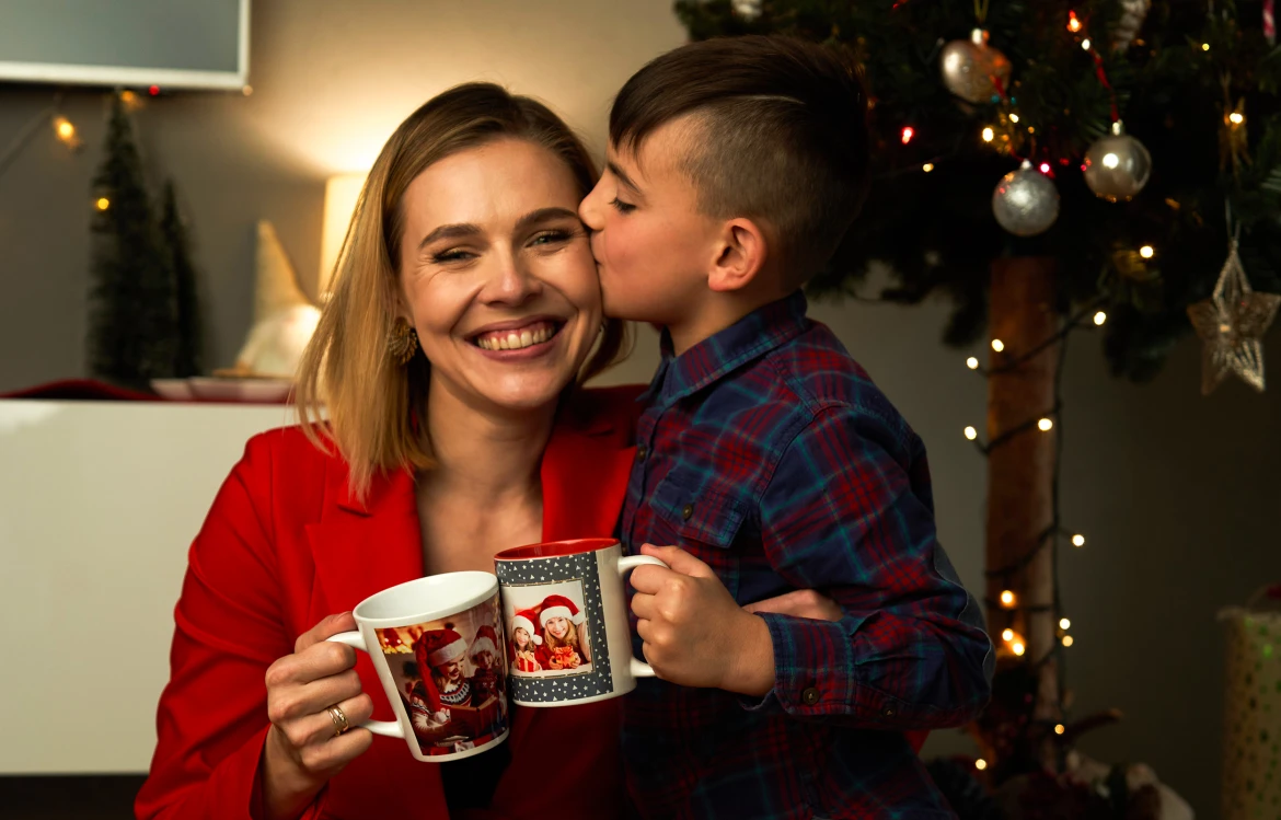 Jakie zdjęcia zrobić na święta? Najlepsze pomysły na świąteczne sesje rodzinne