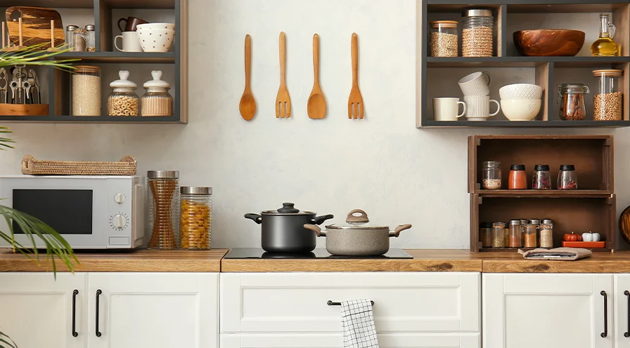 Dekoracje do kuchni, które służą… pomocą!