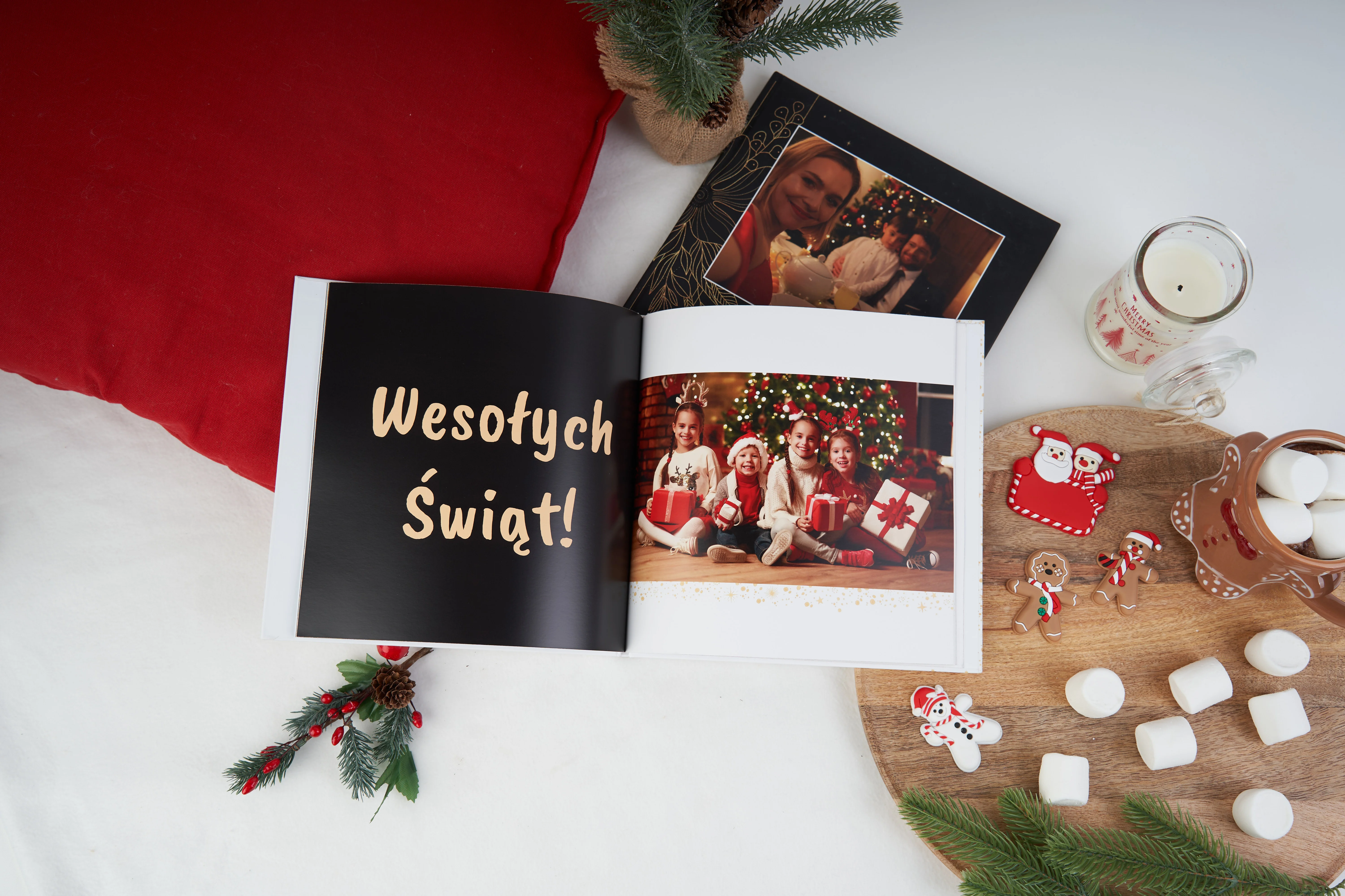 Zamów kalendarz dla całej rodziny na 2026 rok z naszą apką od UwolnijKolory!